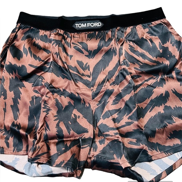 TOM FORD***Animal Print Silk Boxer Shorts***Med. $525 - Picture 2 of 6